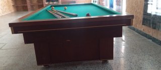 Mesa de billar Español profesional.