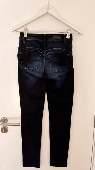 Lote 36 prendas mujer talla S Ropa impecable.