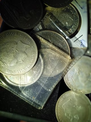 Lote Billetes, Sellos y Monedas de Plata