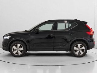 Volvo XC40 T2 Momentum Core Auto 95 kW (129 CV)
