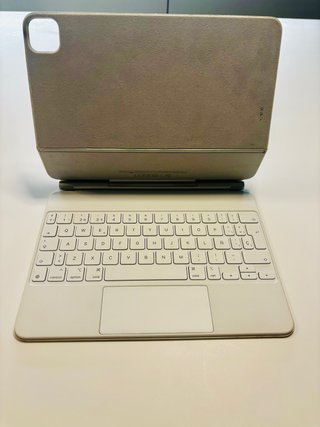 Apple Magic Keyboard para iPad Air 11