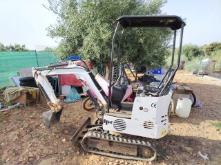 Mini excavadora giratoria