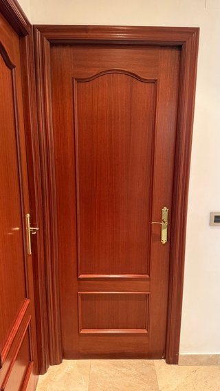 Puertas de madera maciza/interior varias unidades