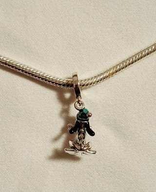 Charm Disney Pluto con Hueso