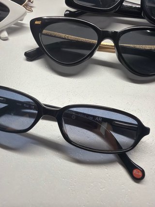 Occhiali da sole beige e rosa