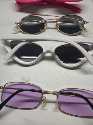 Occhiali da sole beige e rosa