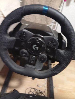 PS5 + Volante Logitech