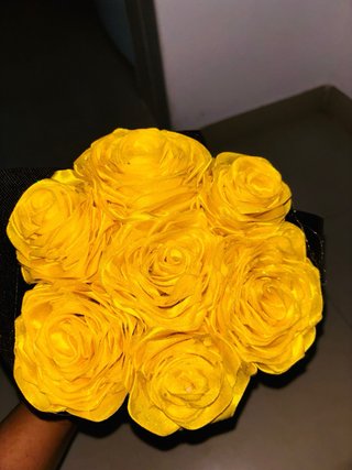 Rosas eternas hechas a mano