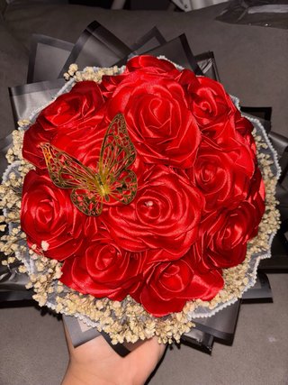 Rosas eternas hechas a mano