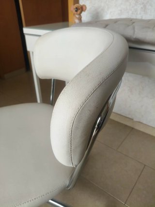 Silla de escritorio cómoda con ruedas