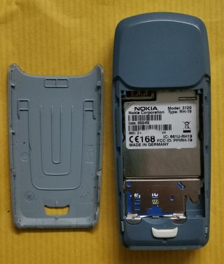 Teléfono Móvil Nokia 3120