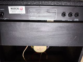 Amplificador Guitarra Rebel K30GR