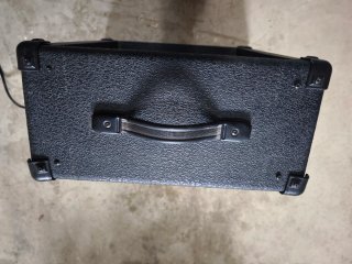 Amplificador Guitarra Rebel K30GR