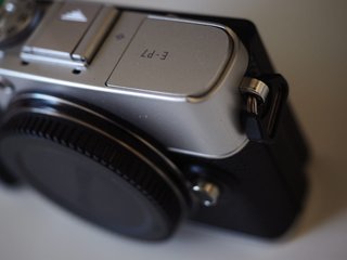 Olympus E-P7 (1200 disparos)