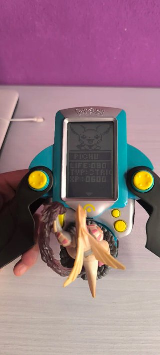 Consola Pokémon Battle Trainer 2005