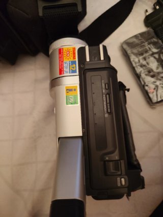Videocámara Sony TRV120 E con funda