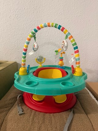 Silla de actividades para bebé