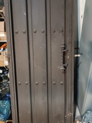 Puerta de hierro forjado 206+77.5