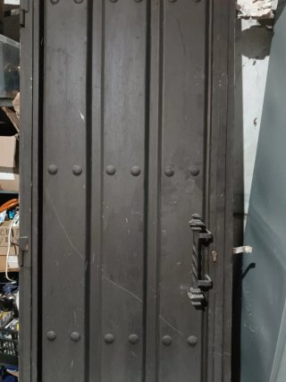 Puerta de hierro forjado 206+77.5