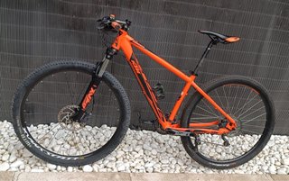 Bicicleta KTM Naranja