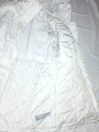 Abrigo de nieve impermeable beige y blanco