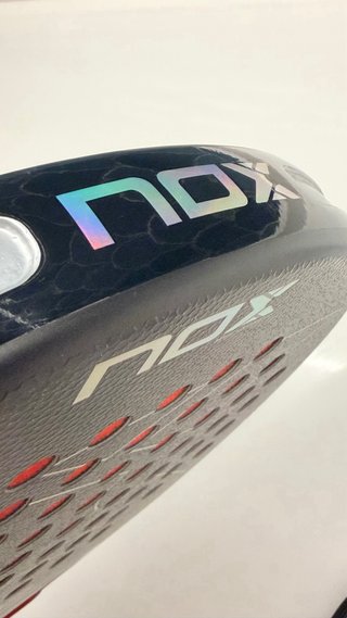 Pala Nox AT10 Genius 12K LTD Edición Limitada