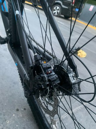 Bicicleta Mitical Negra y Azul