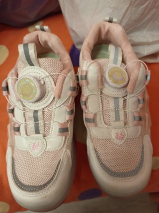 Zapatillas con ruedas niña rosa y blanco