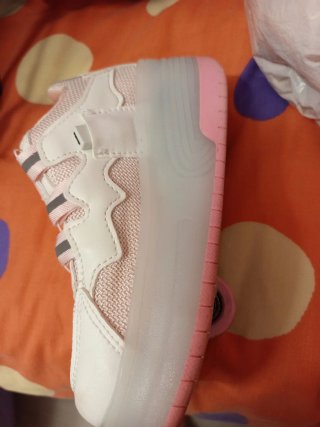 Zapatillas con ruedas niña rosa y blanco
