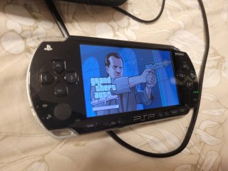 PSP 1004 + GTA Vice City