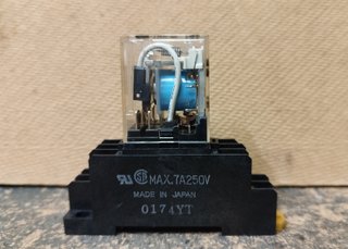 Relé OMRON MY2N-D2 24VDC