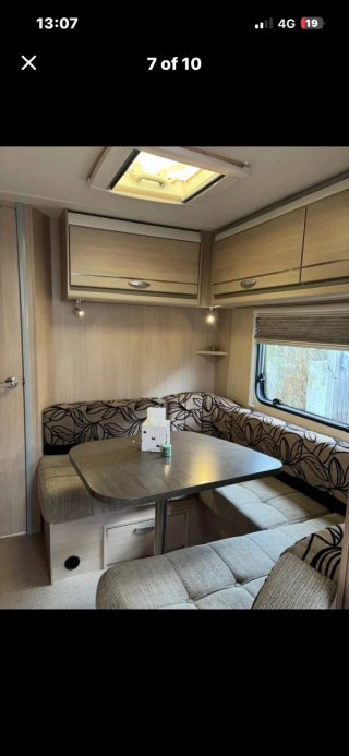 Caravana Cruach Blanca( de uk)