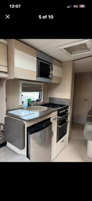 Caravana Cruach Blanca( de uk)