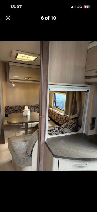 Caravana Cruach Blanca( de uk)