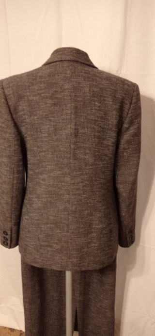 Traje chaqueta y falda marrón T 38