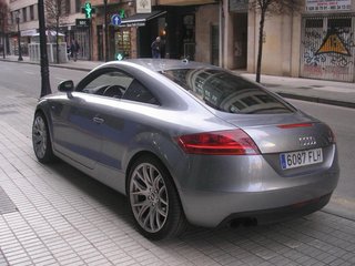 Audi TT 2.0 S-line stronic