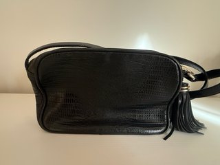 Bolso bandolera Uterqüe piel efecto lagarto