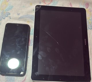 Oppo A54s y Tablet Huawei Dtab D-01 para reparar