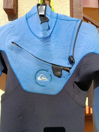 Neopreno Quiksilver Azul y Negro  3'4 mm TallaM