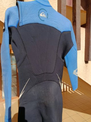 Neopreno Quiksilver Azul y Negro  3'4 mm TallaM