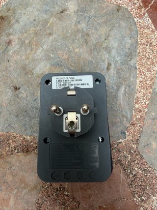 Protector Sobretensiones APC by Schneider Electric