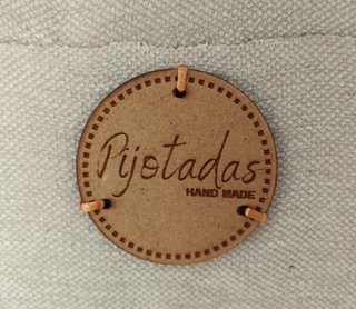 Banqueta tapizada beige
