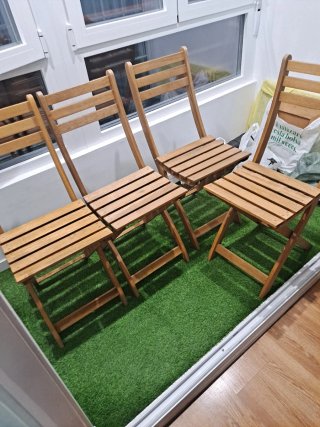 Conjunto mesa y 4 sillas jardín plegables