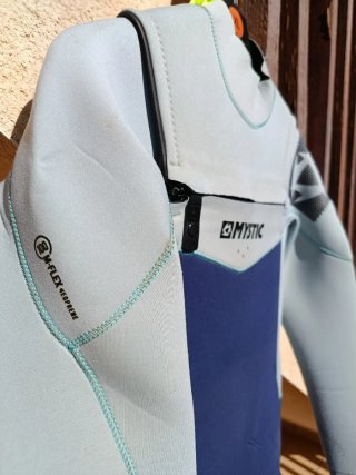 Neopreno Mystic  5'3 mm TallaM