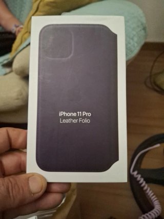 Funda iPhone 11 Pro Leather Folio Apple