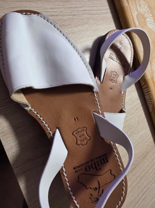 Abarcas Mibo Piel Blancas Talla 41