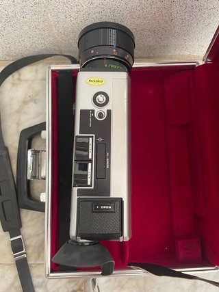 Cámara Super 8 Vintage Maletín Rojo/Plata