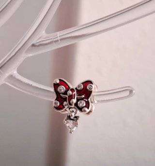 Charm Lazo Minnie Rojo y Plata