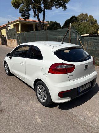 KIA Rio 2015