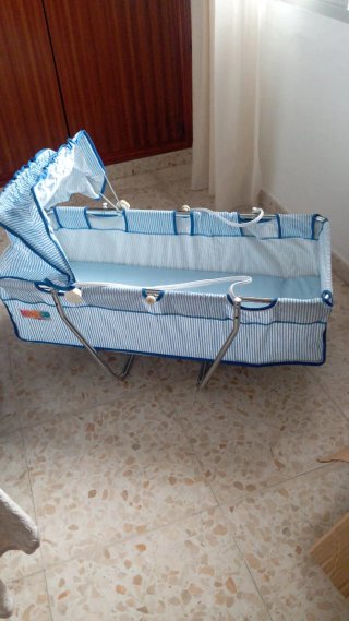 Cuna de viaje plegable
